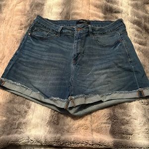 Judy blue jeans shorts